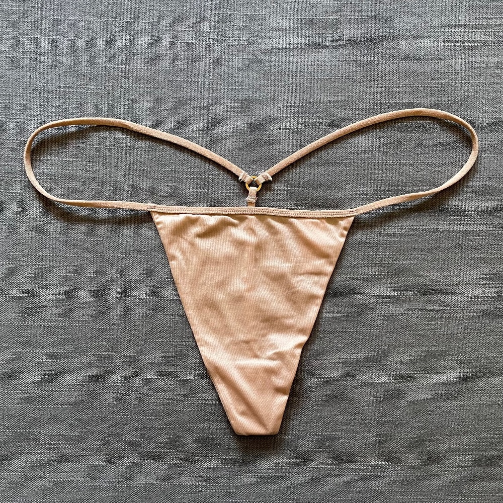 Victoria’s Secret Very Sexy Nude V-String
